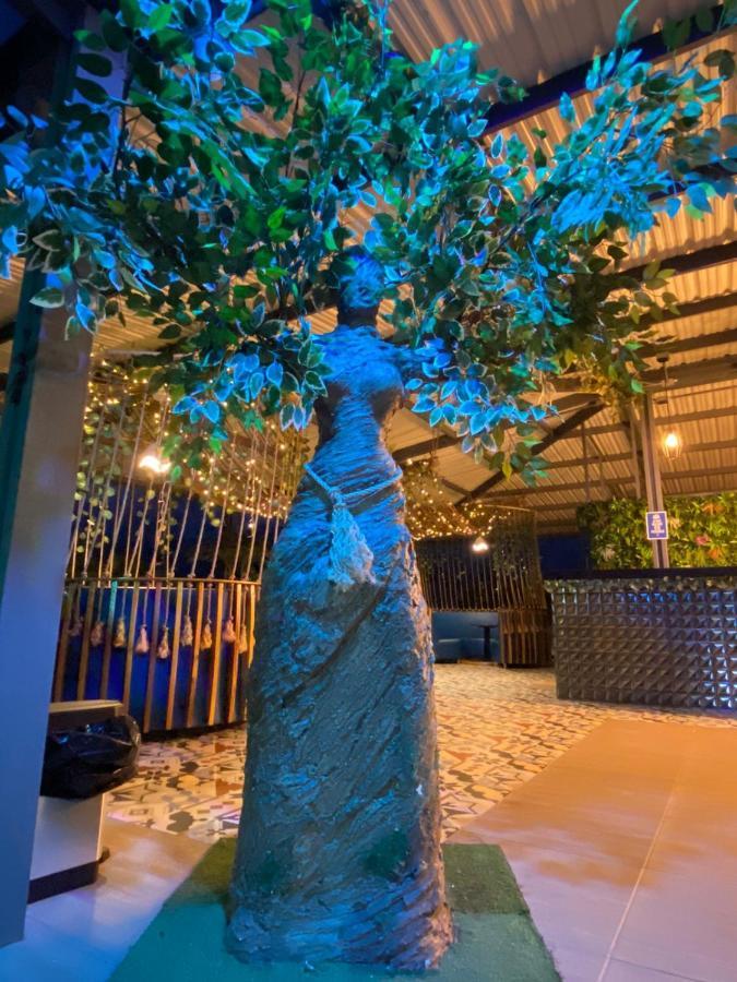 Hotel Doral Inn اباغويه المظهر الخارجي الصورة