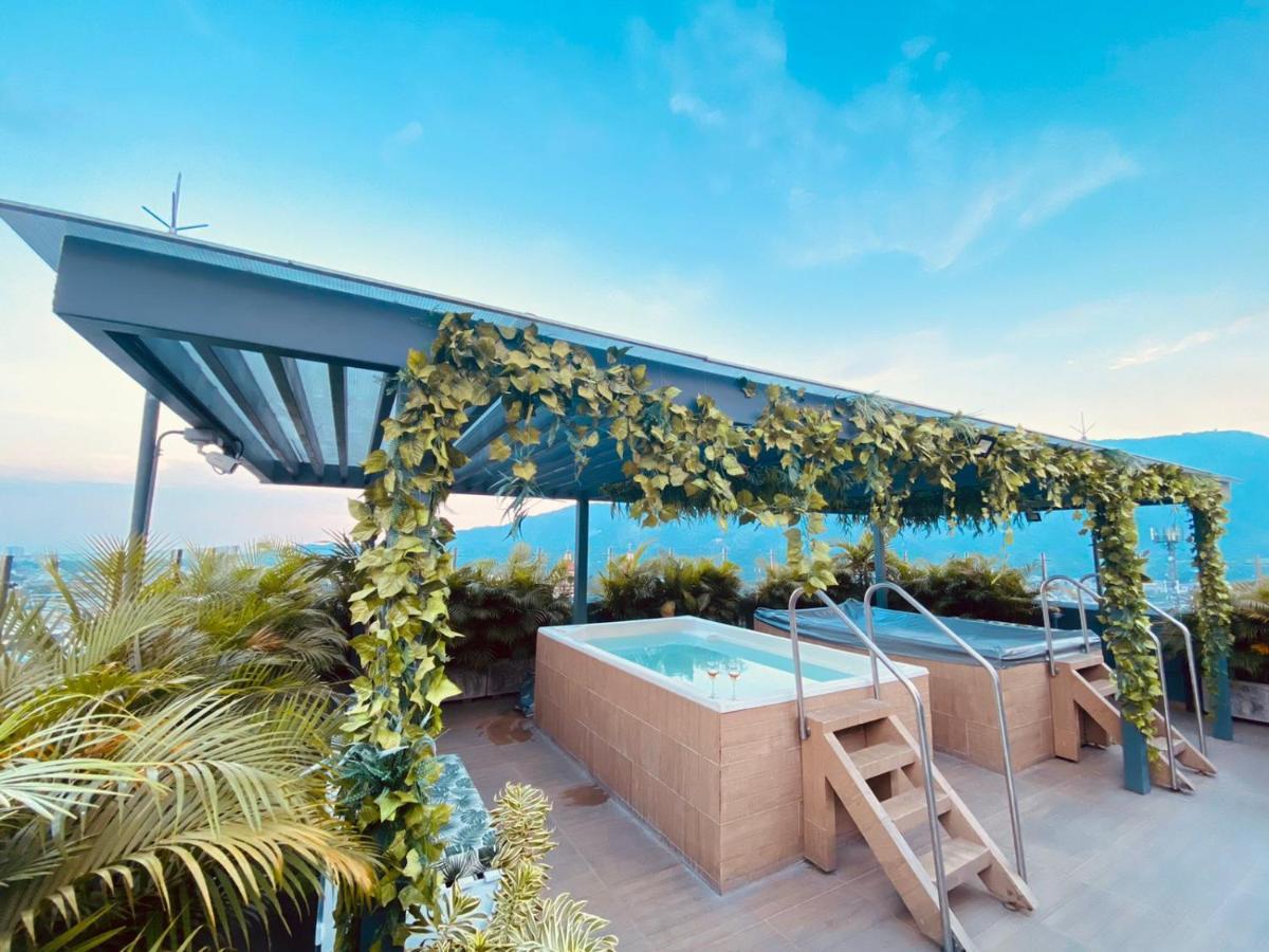 Hotel Doral Inn اباغويه المظهر الخارجي الصورة