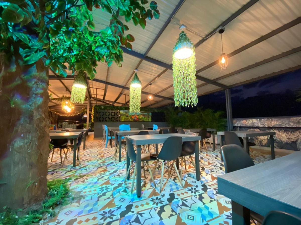 Hotel Doral Inn اباغويه المظهر الخارجي الصورة