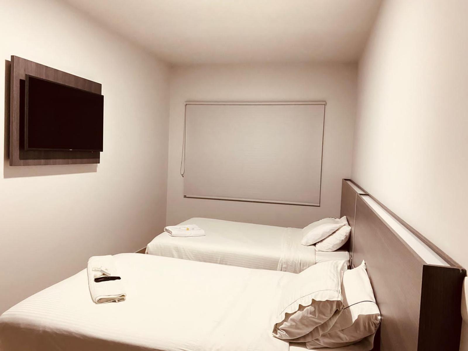 Hotel Doral Inn اباغويه المظهر الخارجي الصورة