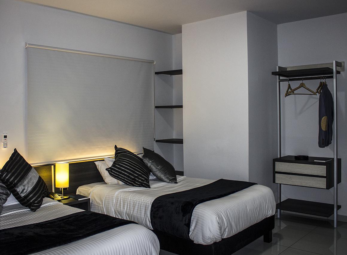 Hotel Doral Inn اباغويه المظهر الخارجي الصورة