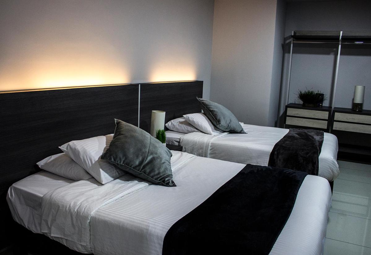 Hotel Doral Inn اباغويه المظهر الخارجي الصورة