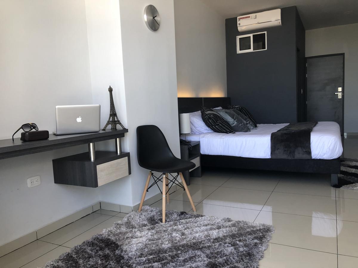 Hotel Doral Inn اباغويه المظهر الخارجي الصورة